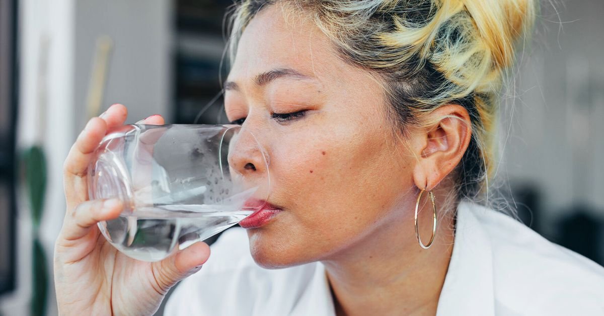 Can Drinking More Water Help Acne